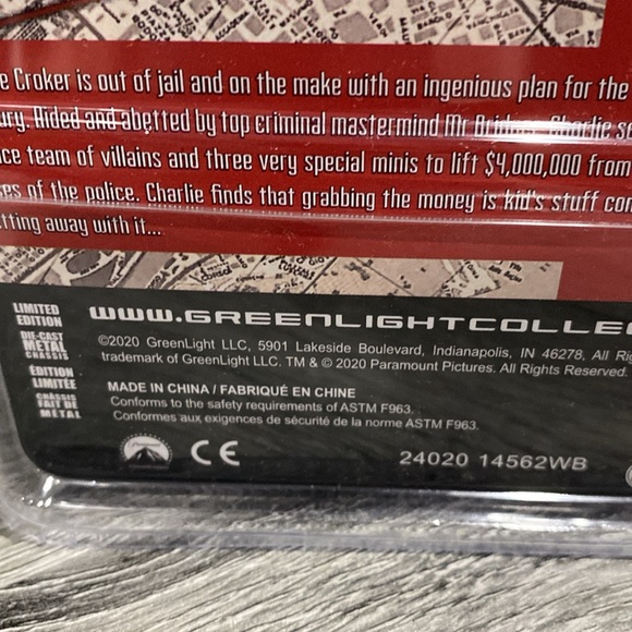 GreenLight | The Italian Job: 1967 Austin Mini Cooper S 1275 MKI - Die-Cast Car - Picture 3 of 10